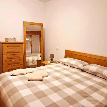 Wald Haus Apartment *