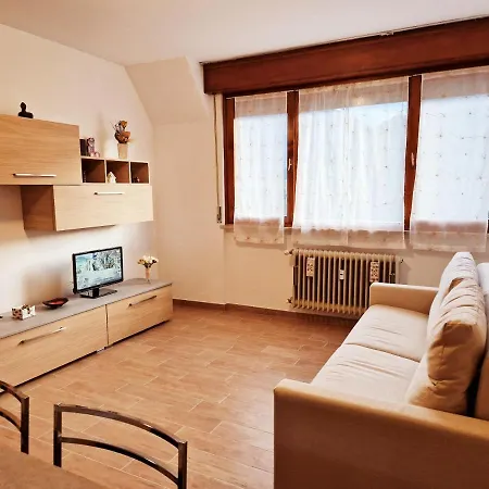 Wald Haus Apartment *